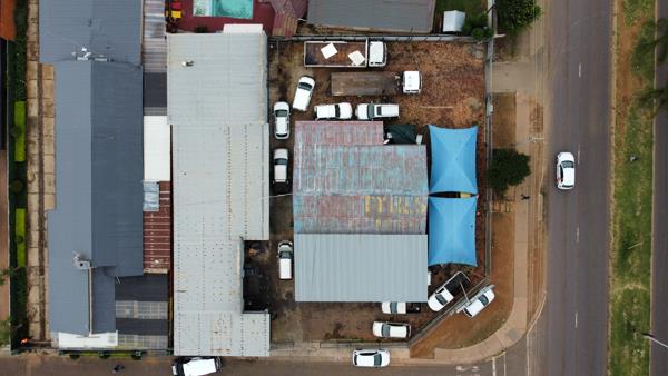 293 m² Commercial space