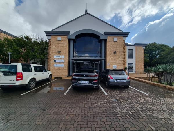 200 m² Commercial space