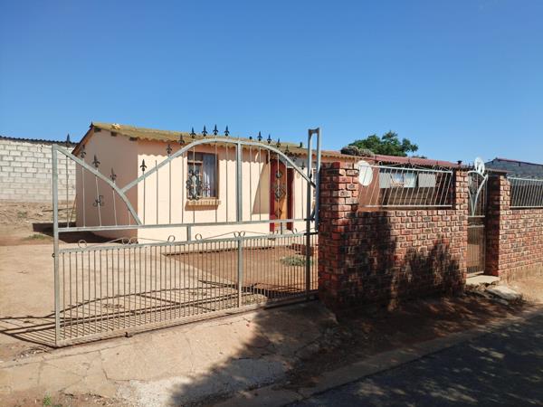 2 Bedroom House