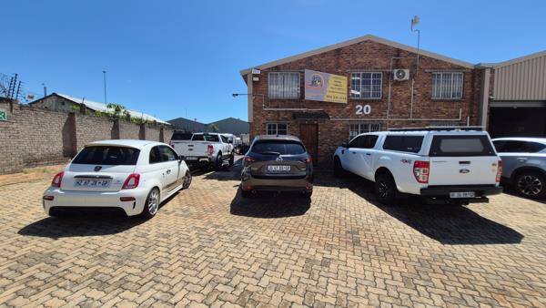 374 m² Industrial space