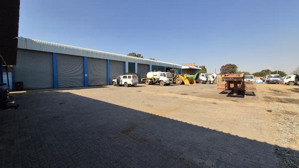 1 900 m² Industrial space