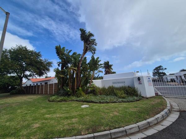 4 Bedroom Townhouse