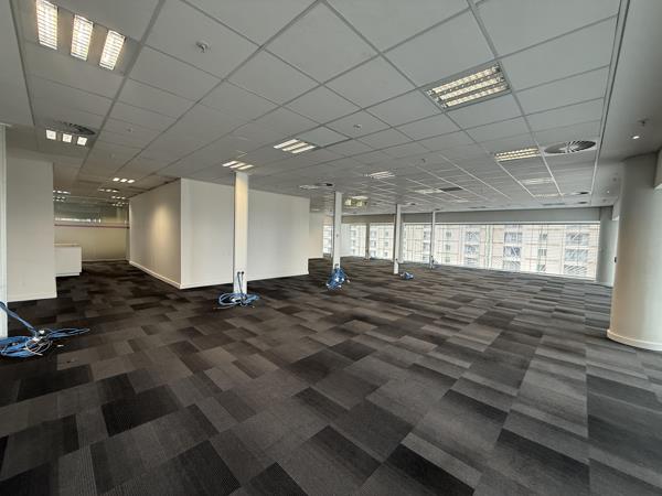 3 160 m² Commercial space