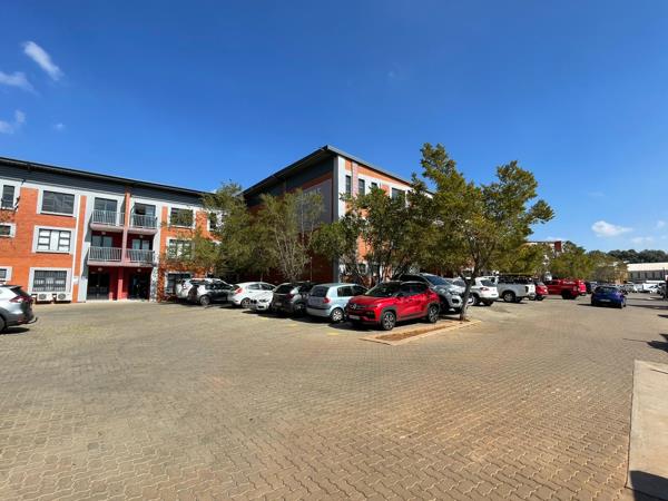 606 m² Industrial space