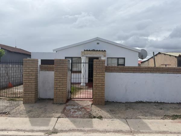 2 Bedroom House