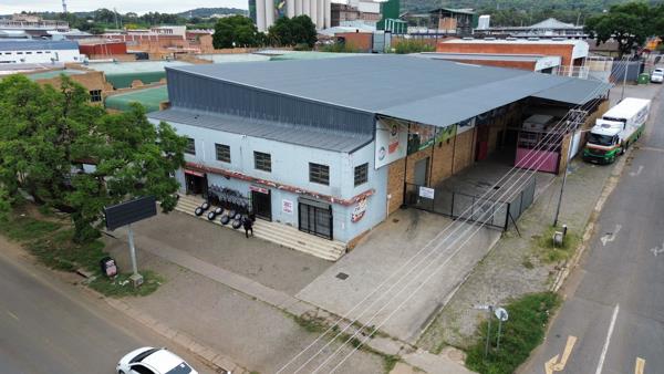 1 200 m² Industrial space