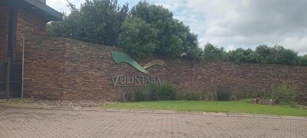 453 m² Land