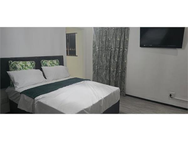 1 Bedroom Garden Cottage