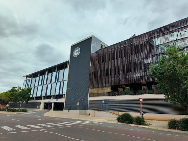 489 m² Commercial space