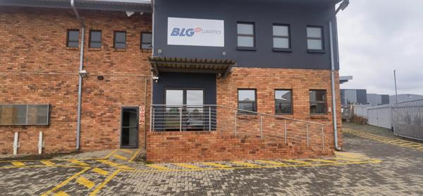 3 336 m² Industrial space