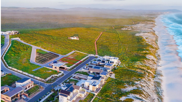 705 m² Land