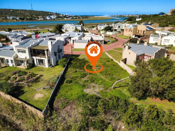 720 m² Land