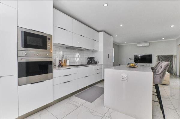 3 Bedroom Townhouse