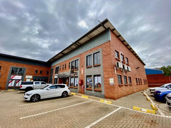 318 m² Industrial space