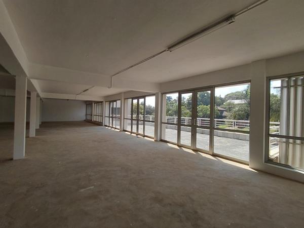 556 m² Commercial space