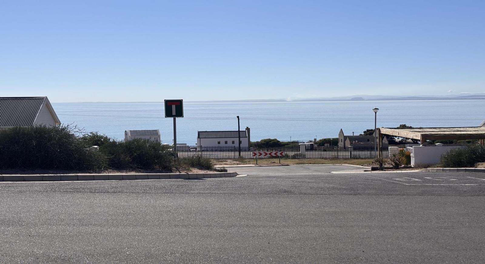 405 m² Land available in Shelley Point