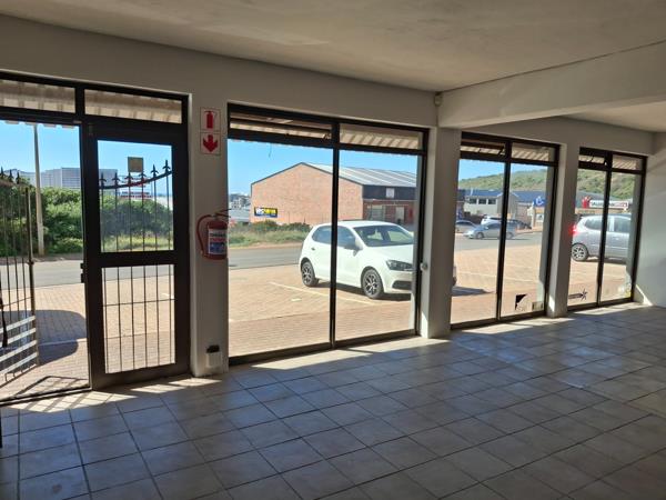 105 m² Commercial space