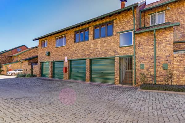 4 Bedroom Townhouse