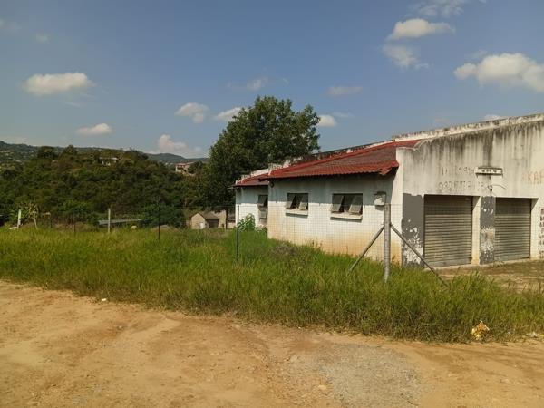 411 m² Land