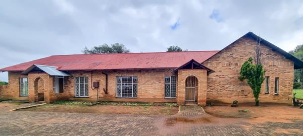 1.9 ha Farm