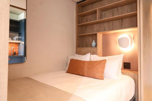 Studio Apartment