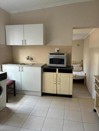 1 Bedroom House