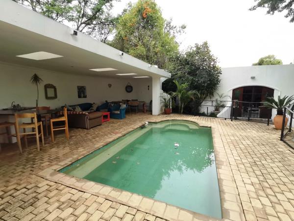 5 Bedroom House