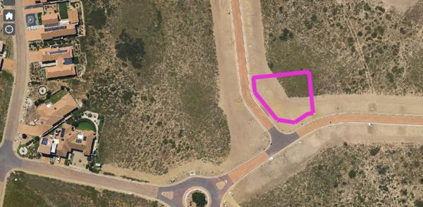 895 m² Land