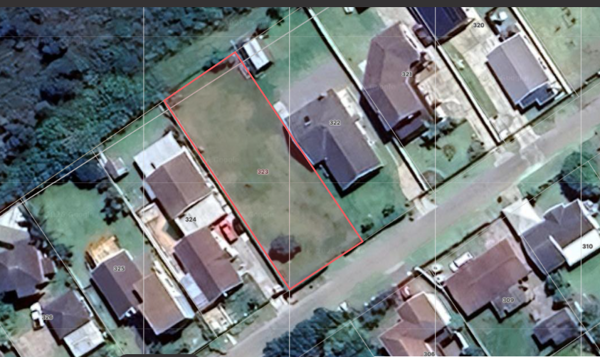 949 m² Land