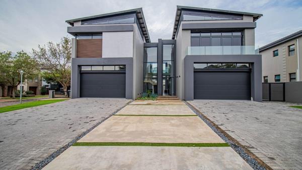 5 Bedroom House