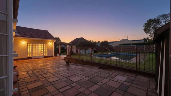 5 Bedroom House