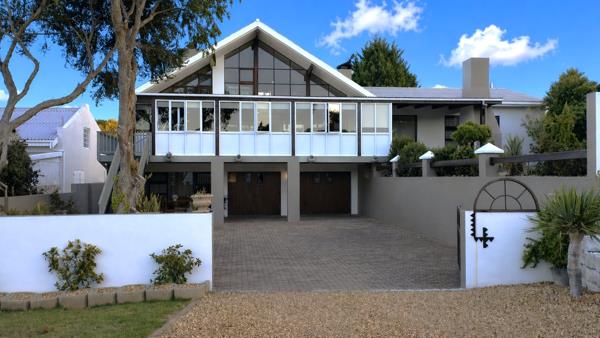 5 Bedroom House