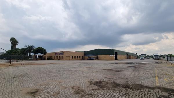 6 972 m² Industrial space