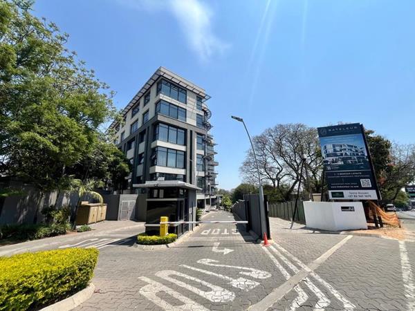318 m² Office Space