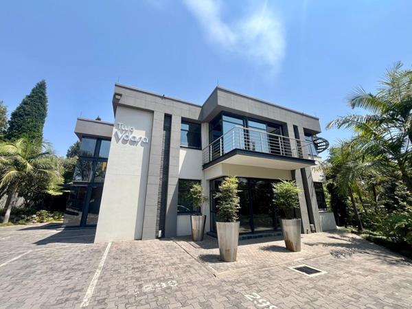 326 m² Office Space