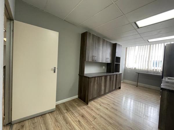 300 m² Commercial space