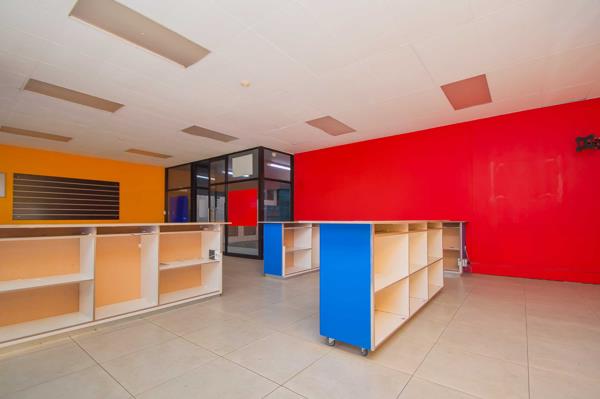 130 m² Retail Space