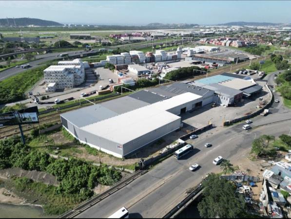 7 618 m² Industrial space