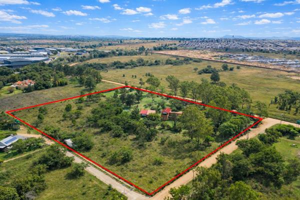 2.3 ha Farm