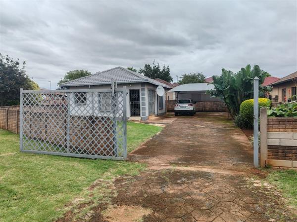 2 Bedroom House