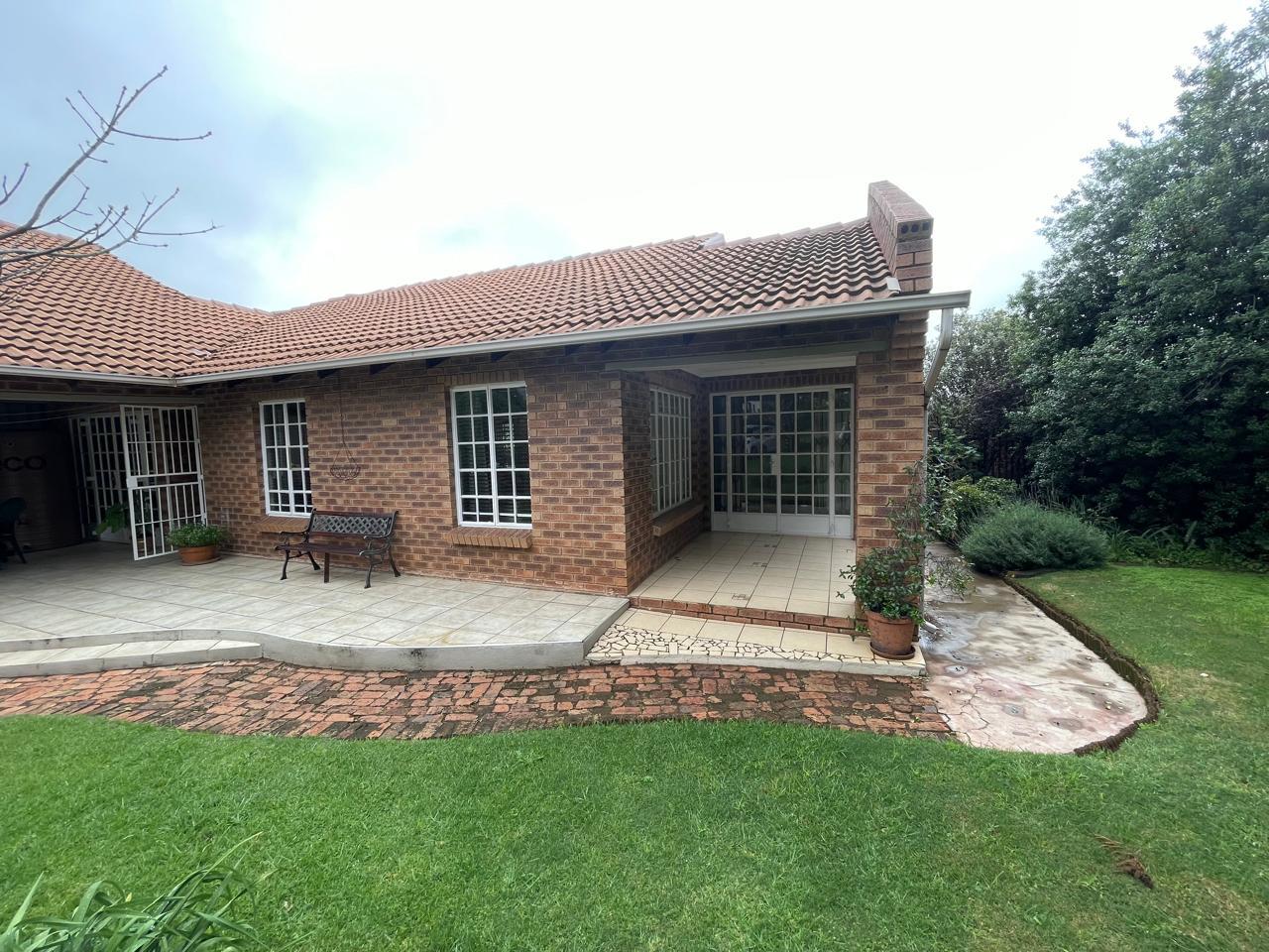 1 Bedroom Garden Cottage in Bergbron