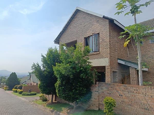 6 Bedroom House