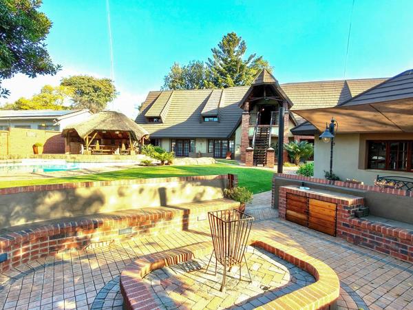 5 Bedroom House