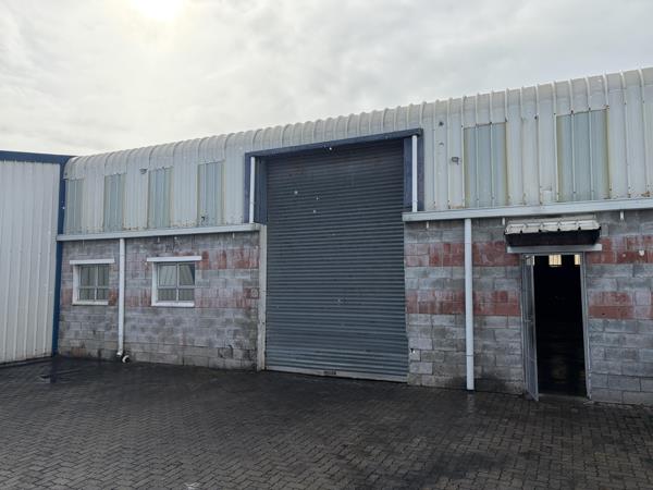 350 m² Industrial space