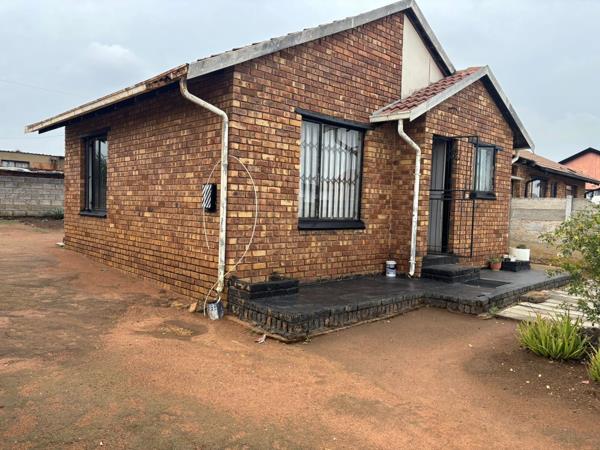 2 Bedroom House