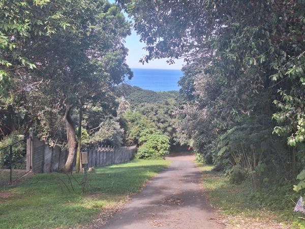 1 010 m² Land