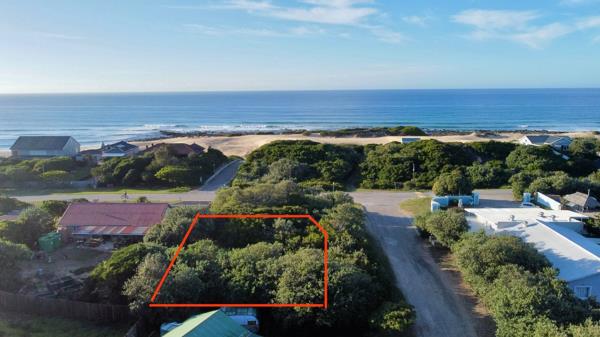 972 m² Land