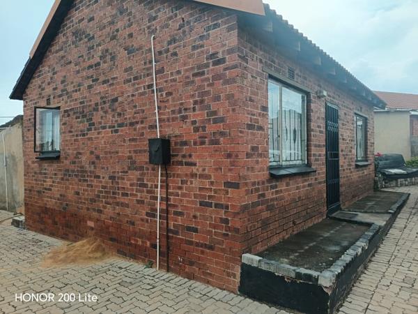 2 Bedroom House
