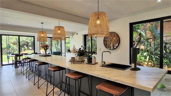 5 Bedroom House