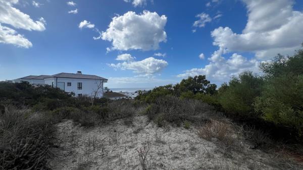 554 m² Land
